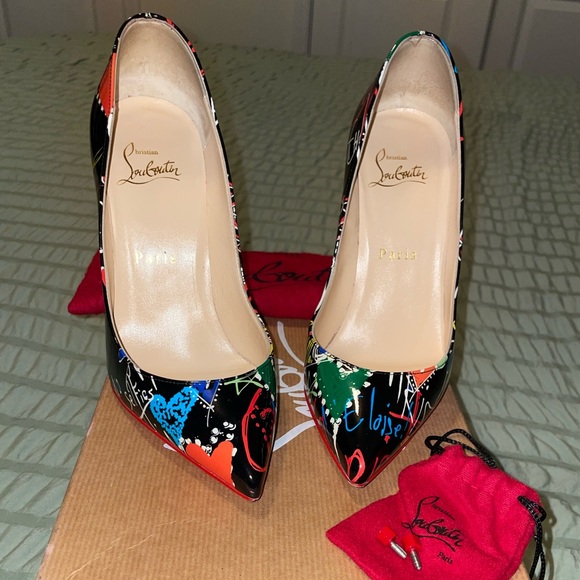 Authentic Christian Louboutin
Pigalle patent leather heels Size 36 | Gently Used - Picture 3 of 4